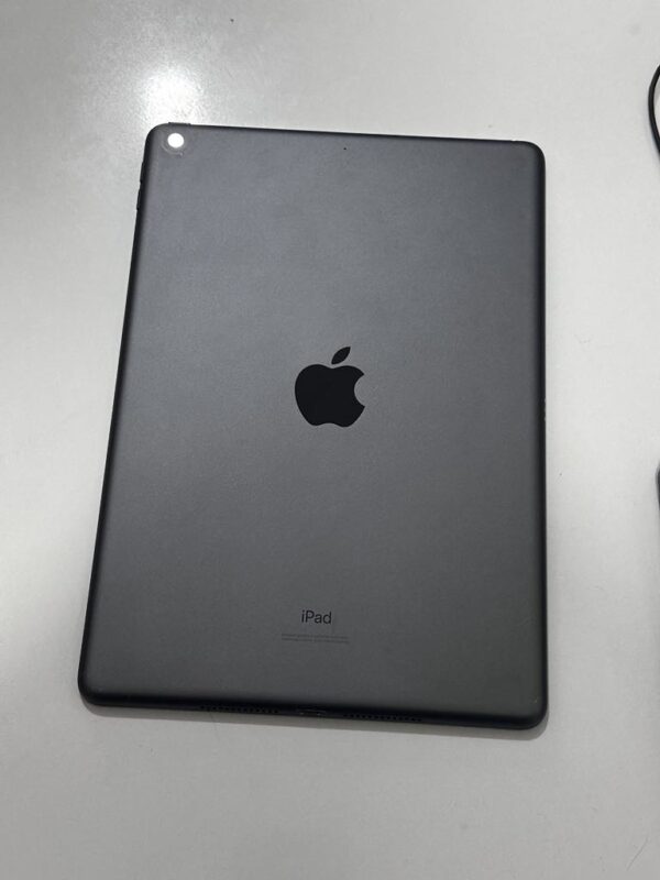 IPad 7 128gb - Image 2
